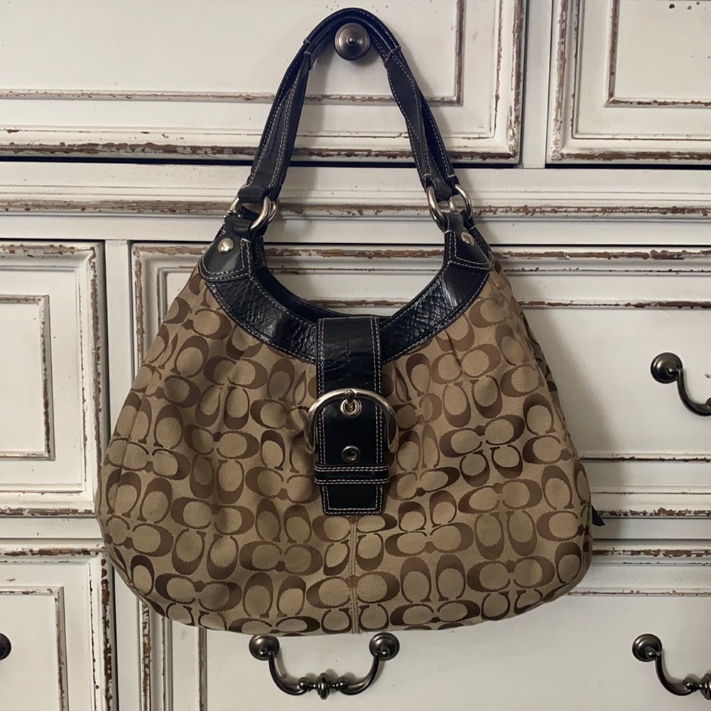 EUC -Coach “Hobo” Purse.